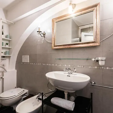 شقة Cozy Loft Orsini Palace *