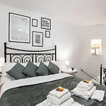 Appartamento Cozy Loft Orsini Palace